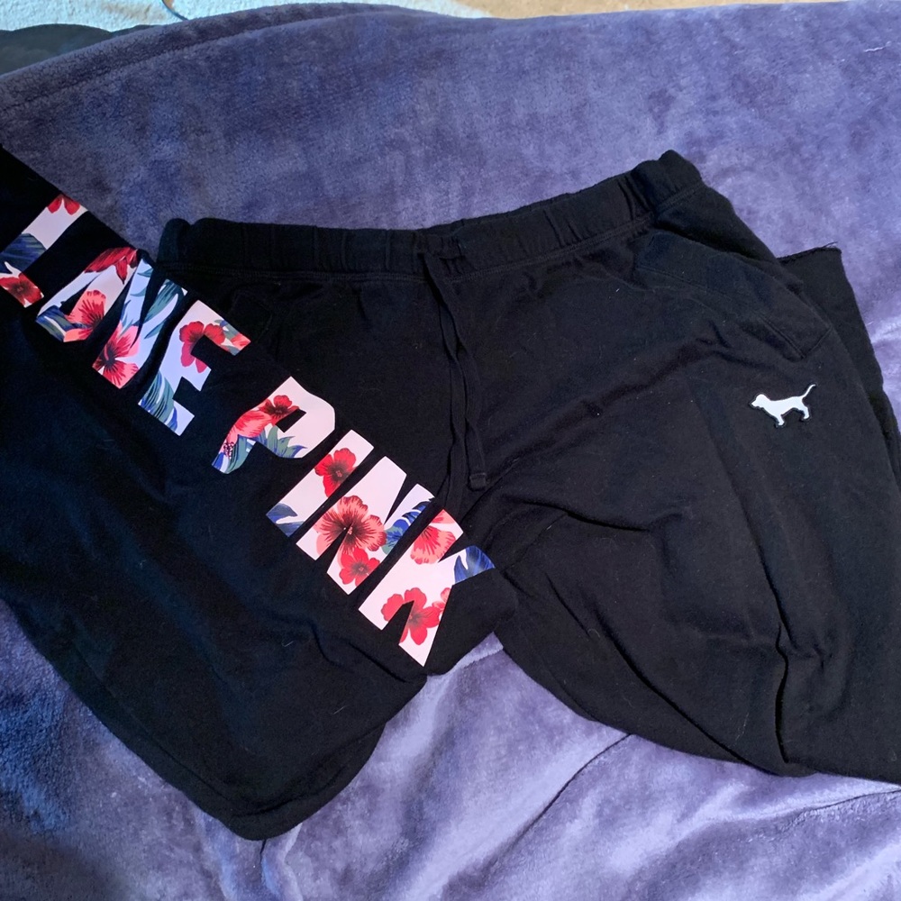Victoria’s Secret/Pink Boyfriend sweatpants